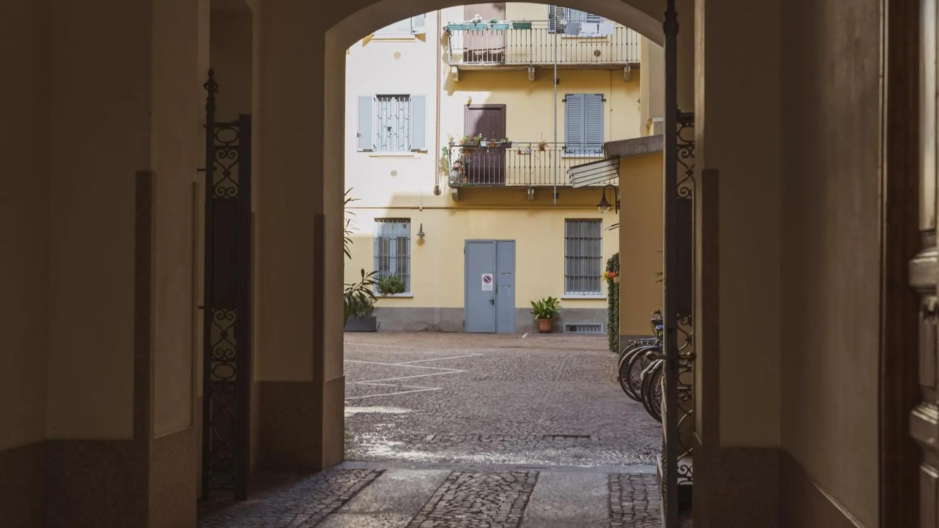 House Of Design Casati Bed & Breakfast Milan